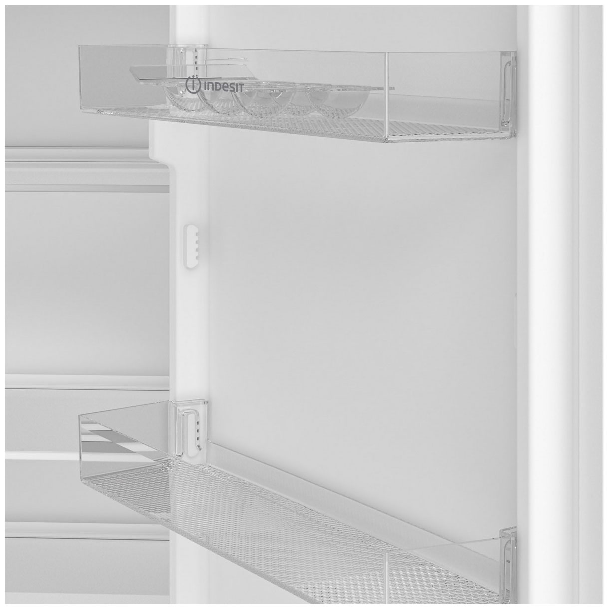 Купить Встраиваемый холодильник Indesit IBH 20 — Фото 6