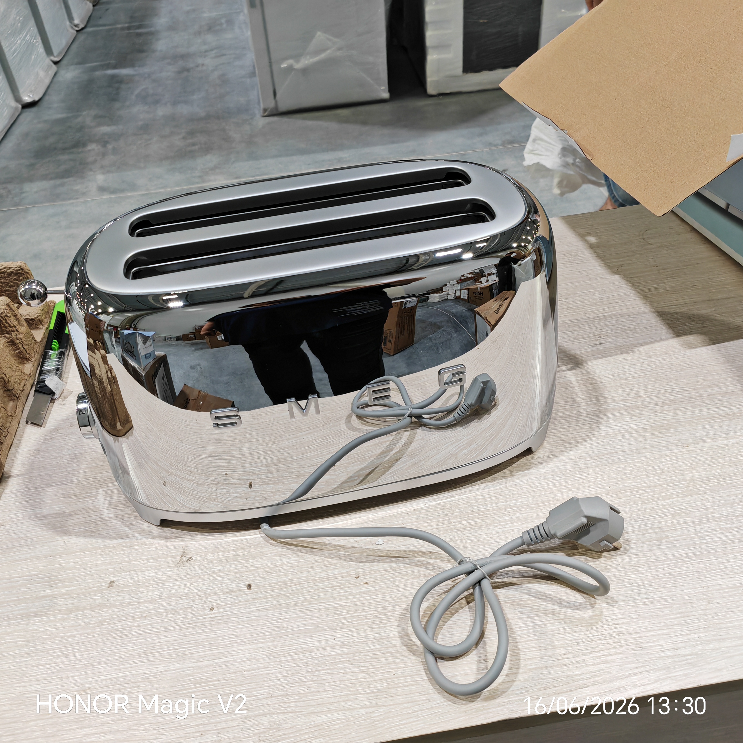  SMEG TSF02SSEU																		 — описание, фото, цены в интернет-магазине PT Stores