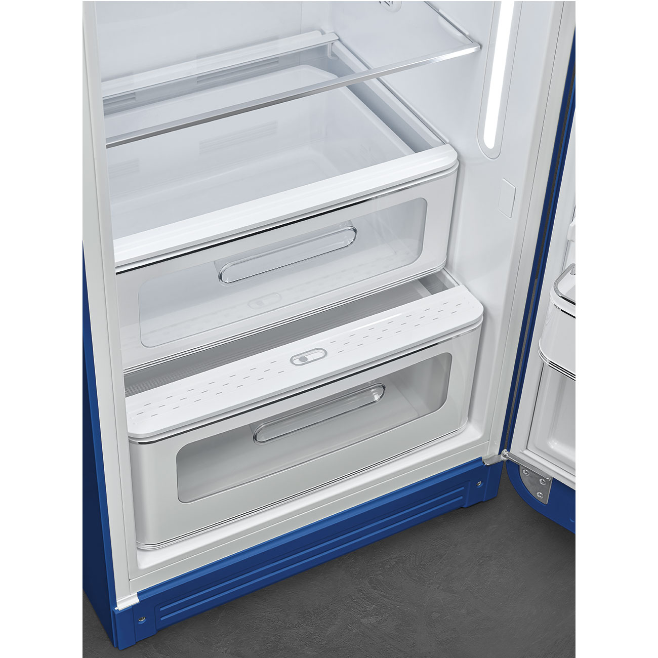 Купить Холодильник Smeg FAB28RBE5 — Фото 6