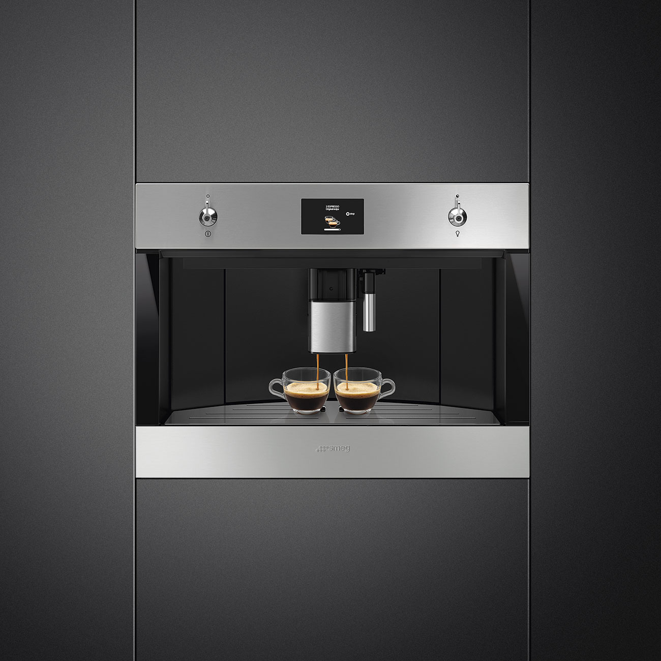 Купить Встраиваемая кофемашина SMEG CMS4303X — Фото 2