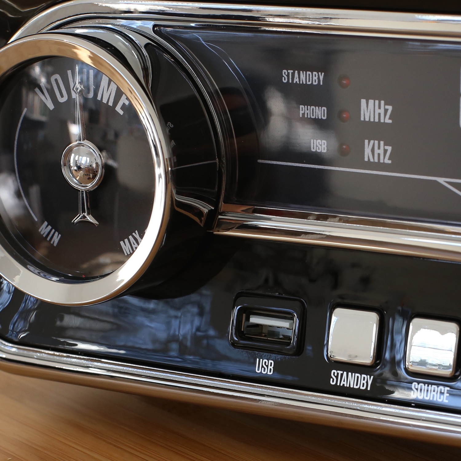 Купить  ION MUSTANG LP BK — Фото 6