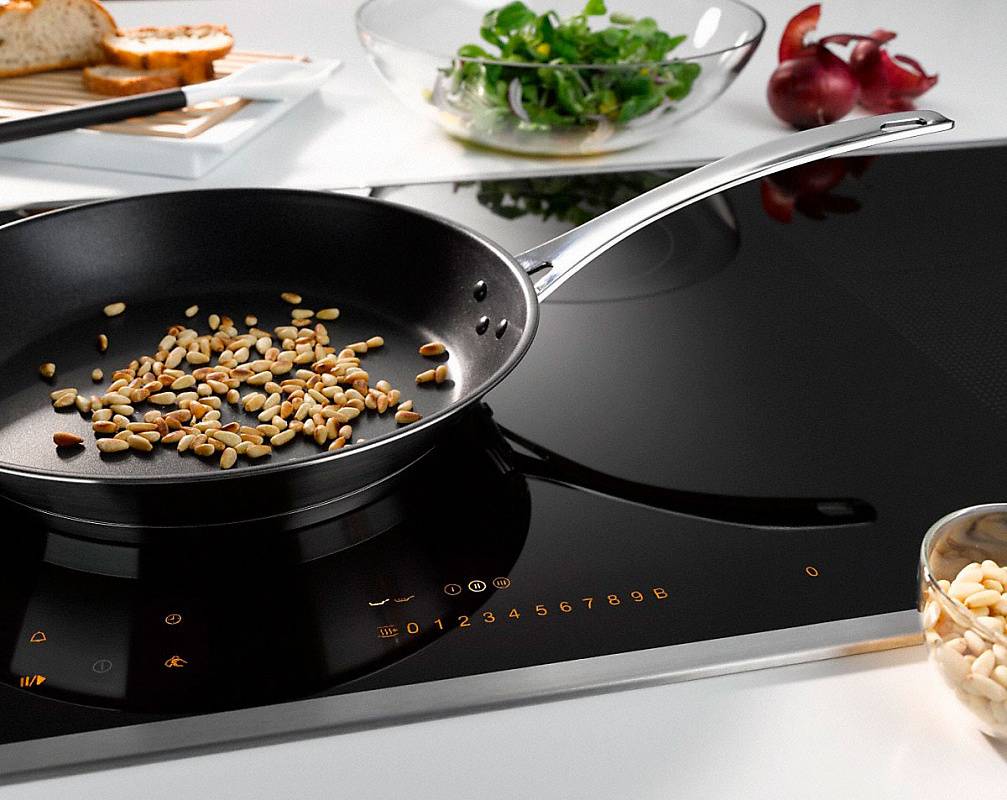 Купить Индукционная варочная панель Miele KM6629-1  RU  EDST сталь — Фото 3