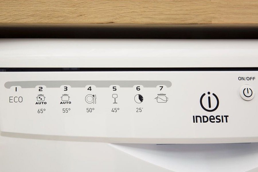 Купить Посудомоечная машина Indesit DSR 57M19 A EU — Фото 7