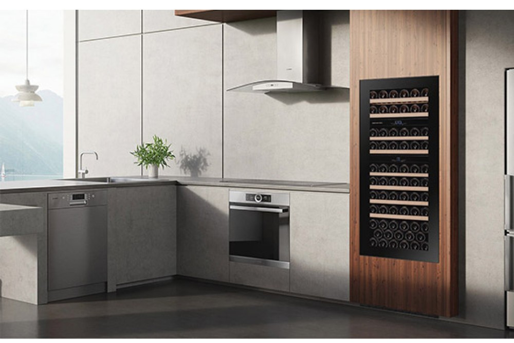 black-1000x1000.jpg black-1000x1000.jpg