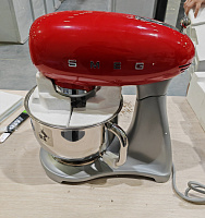 SMEG SMF02RDEU